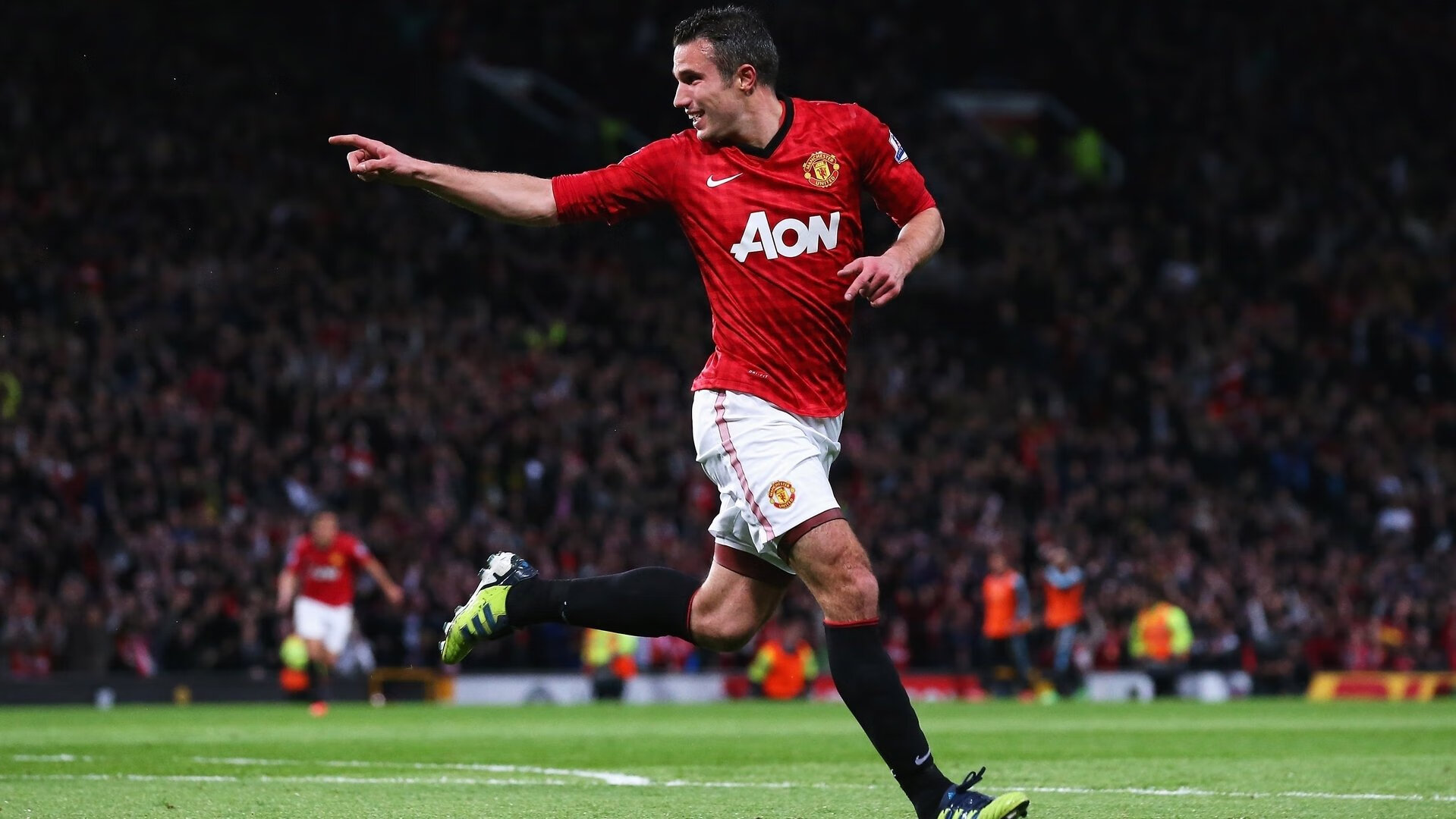 赛道之王,李刚仁在F1街道赛之夜的绝对统治