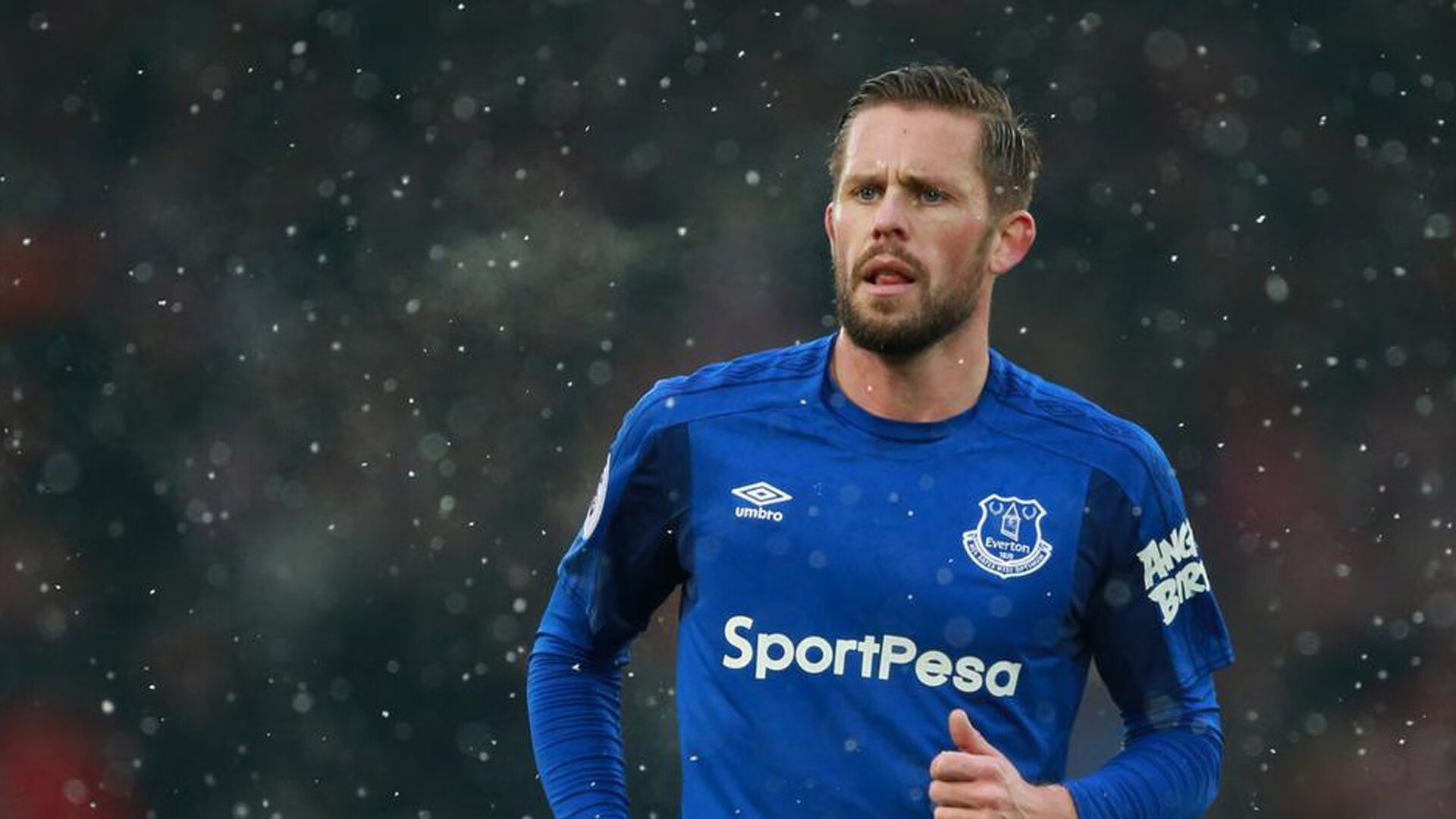 开云体育APP下载-快船一波流摧垮雷霆，福克斯关键制胜一击定乾坤