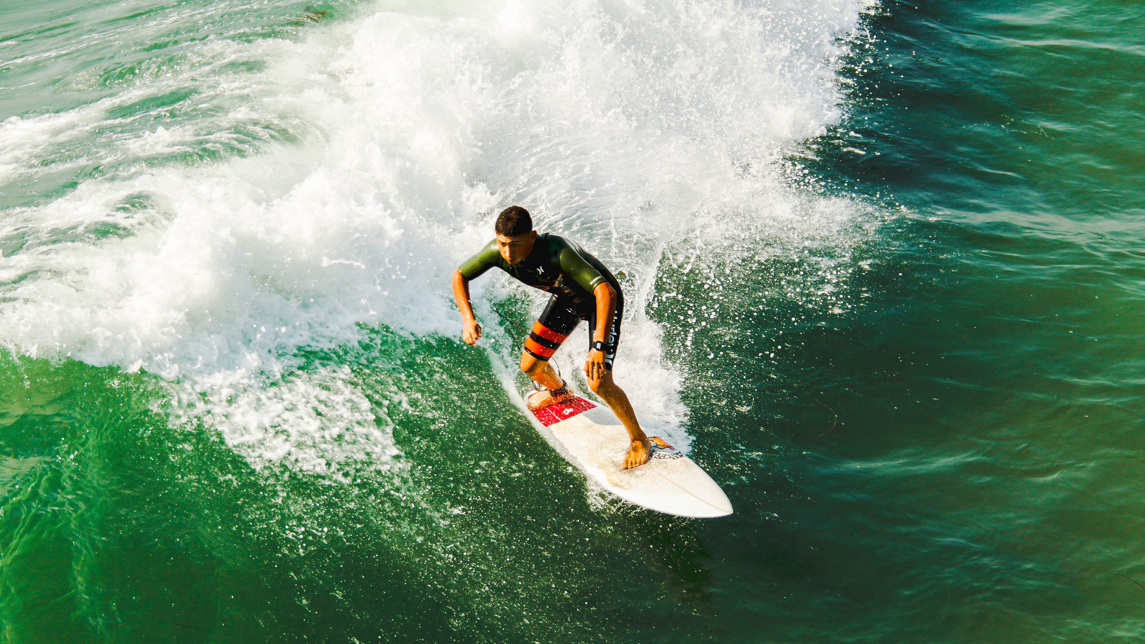 世界排名争夺战焦点战，里昂决胜局惊险带走马里